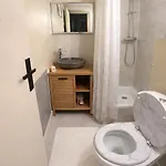 Centre *